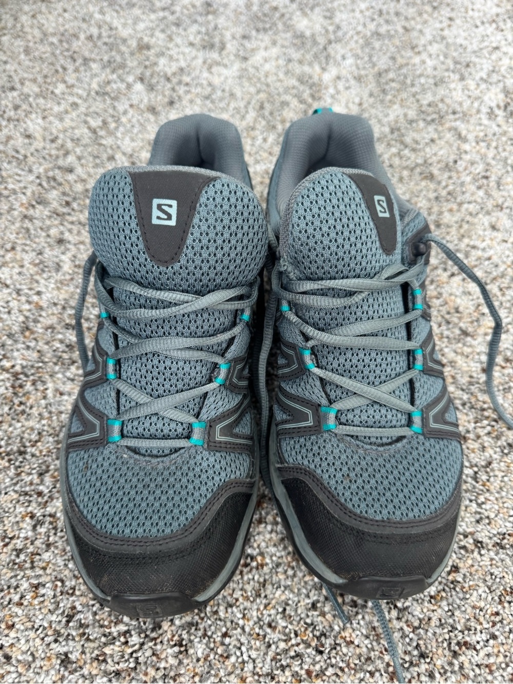 Salomon Gray Athletic Trail Shoes with Teal Accents